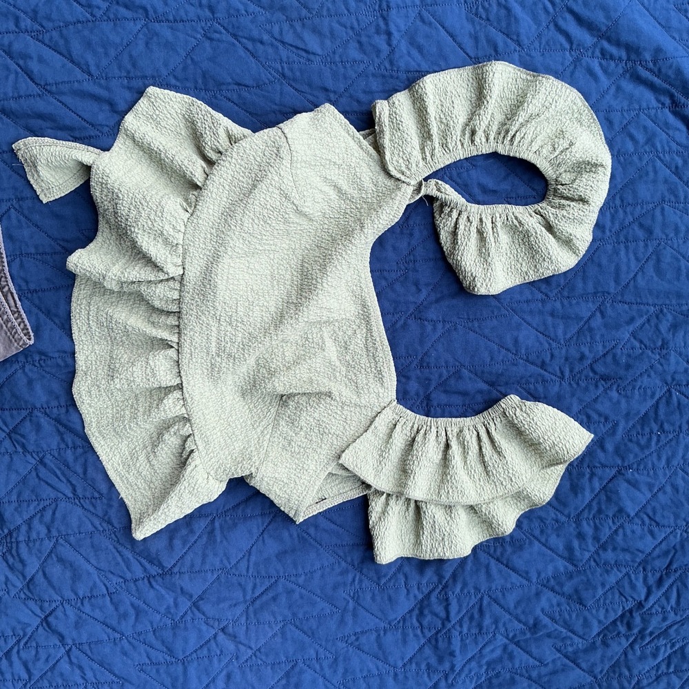American Eagle & Jolt Bundle Women shorts & 2 Summer Tops Distressed - Picture 7 of 13